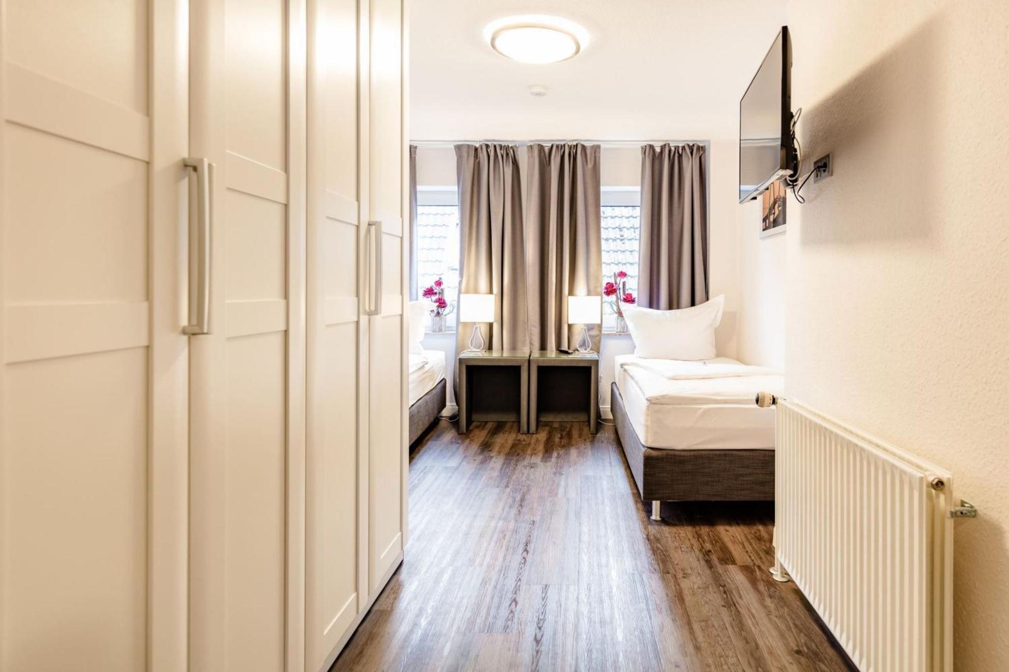 Hotel Zum Zeppelin Hamburgo Habitación foto